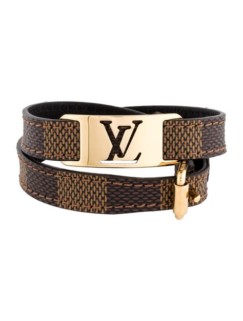 Louis Vuitton Sign It Bracelet .